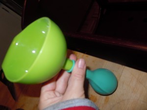 Funnel in the balloon, to fill the balloon with baking soda